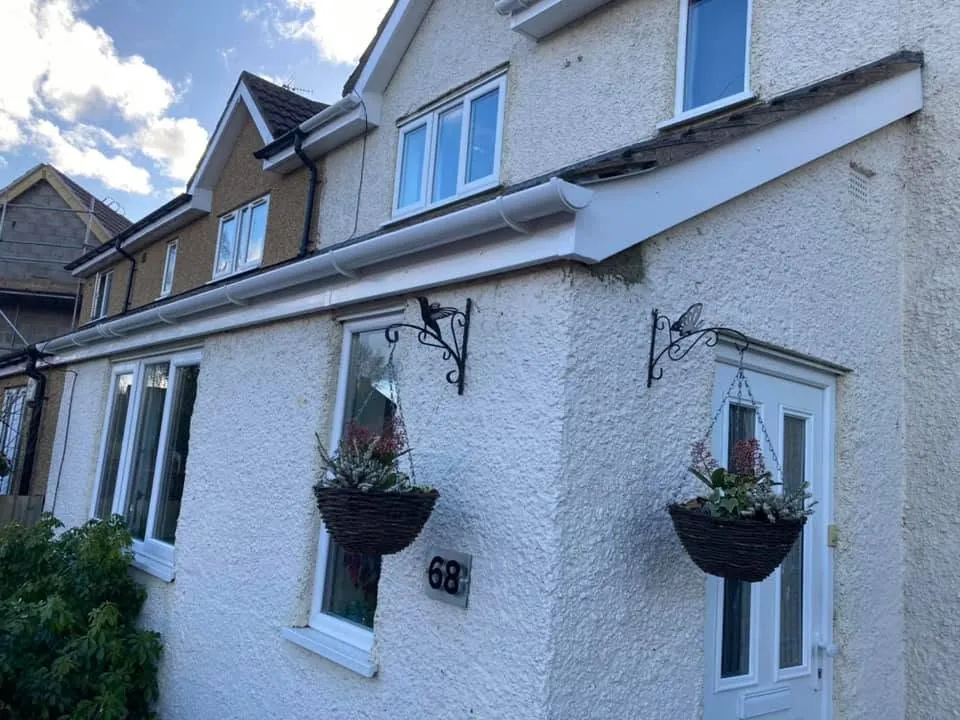 Fascia Fitting